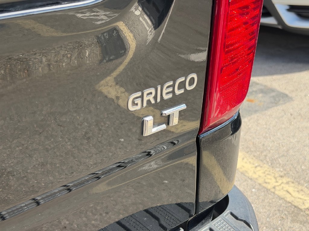 Used 2024 Chevrolet Silverado 1500 LT RWD image 15