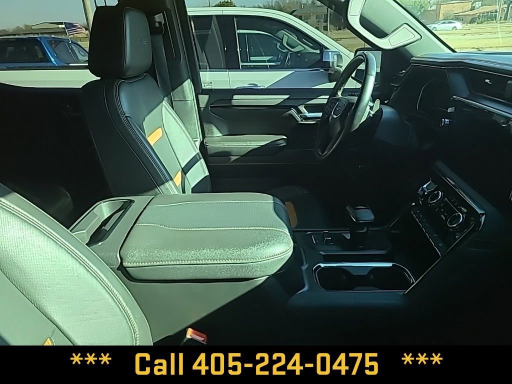 Used 2023 GMC Sierra 1500 AT4 w/ Technology Package image 24