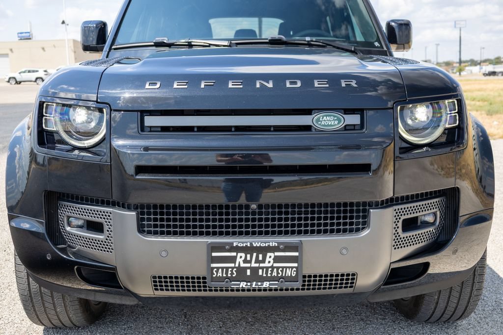 Used 2023 Land Rover Defender 110 V8 AWD/4WD image 47