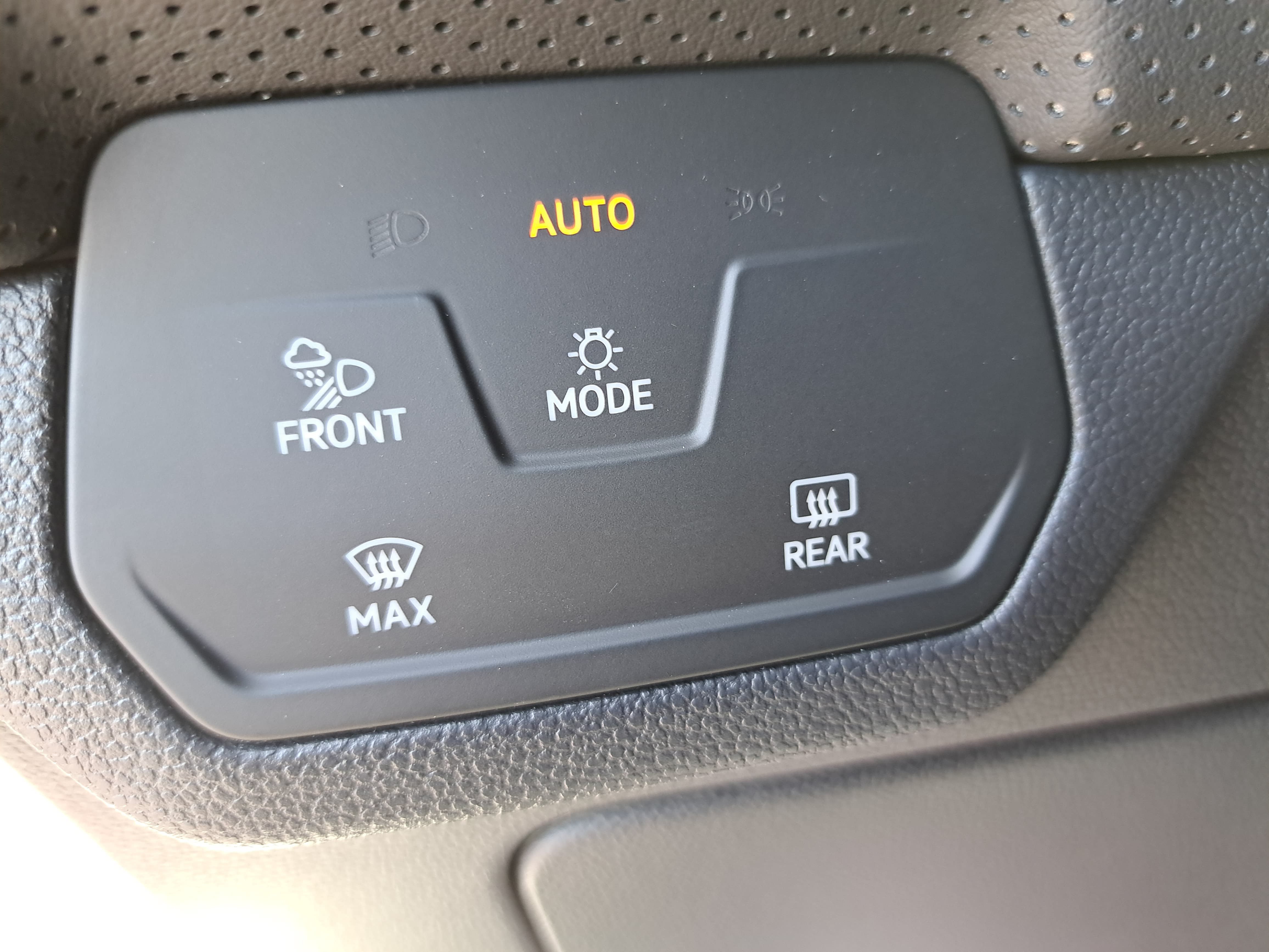 New 2026 Volkswagen Atlas SE AWD/4WD image 27