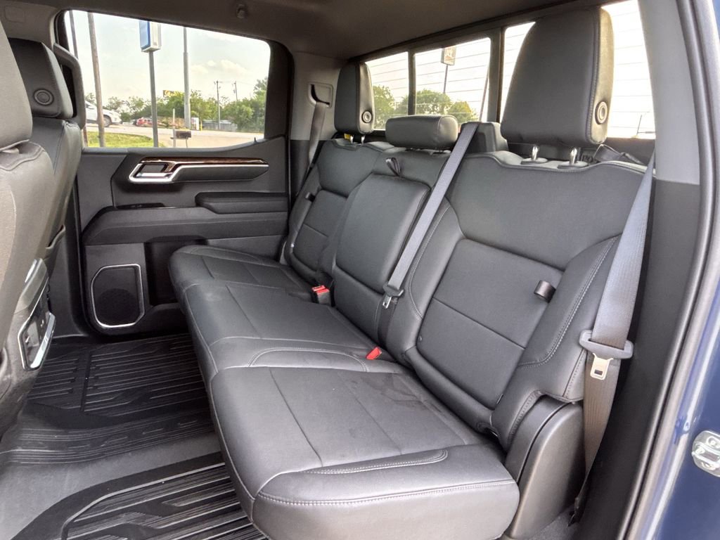 New 2026 GMC Sierra 1500 Elevation w/ Elevation Premium Package AWD/4WD image 21