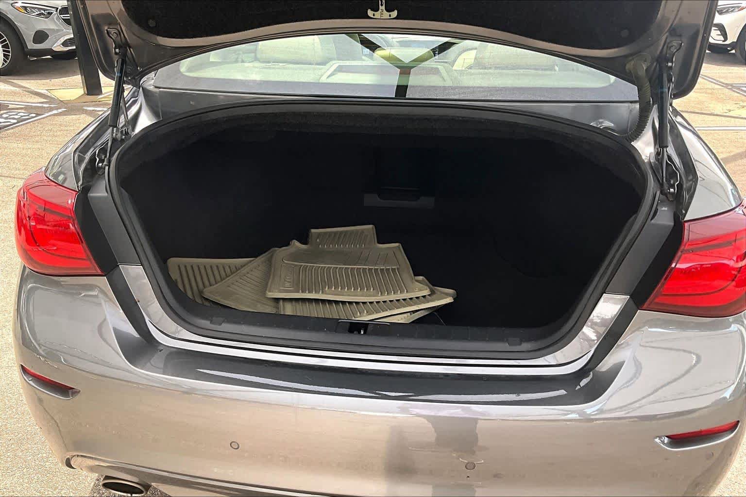 Used 2015 INFINITI Q70 3.7 RWD image 37