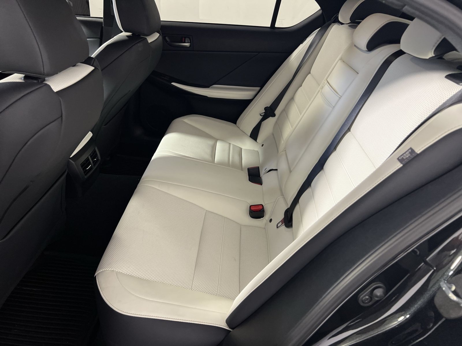 Used 2025 Lexus IS 350 F Sport w/ Navigation Package AWD/4WD image 24