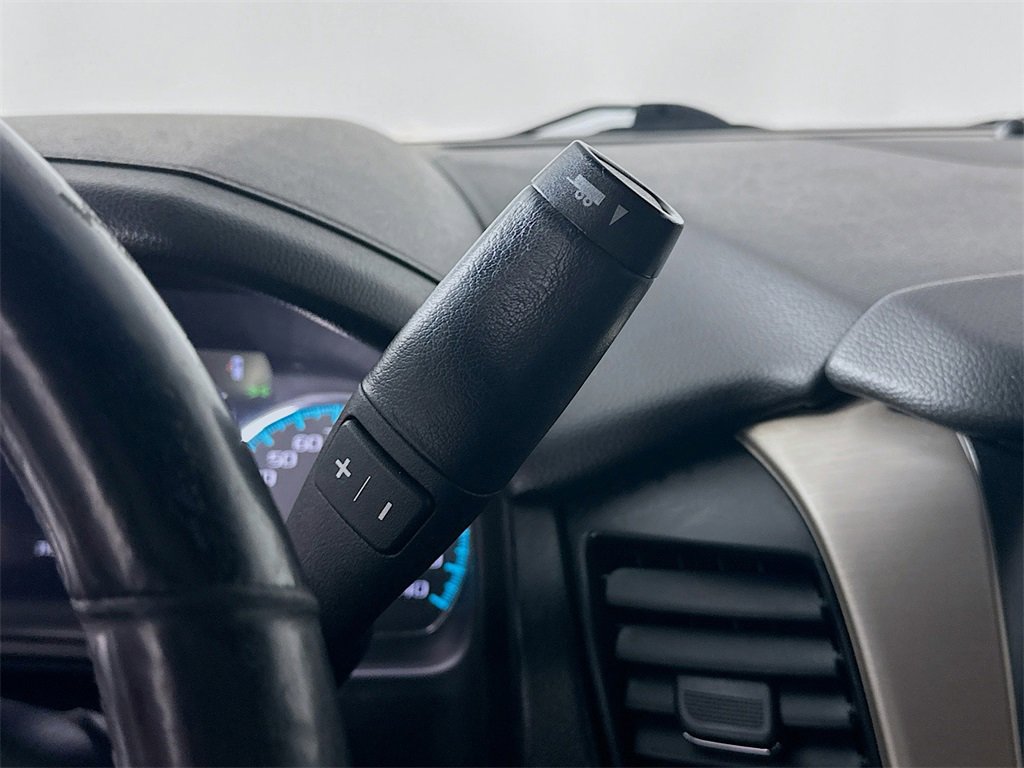 Used 2017 GMC Yukon XL Denali w/ Open Road Package image 16