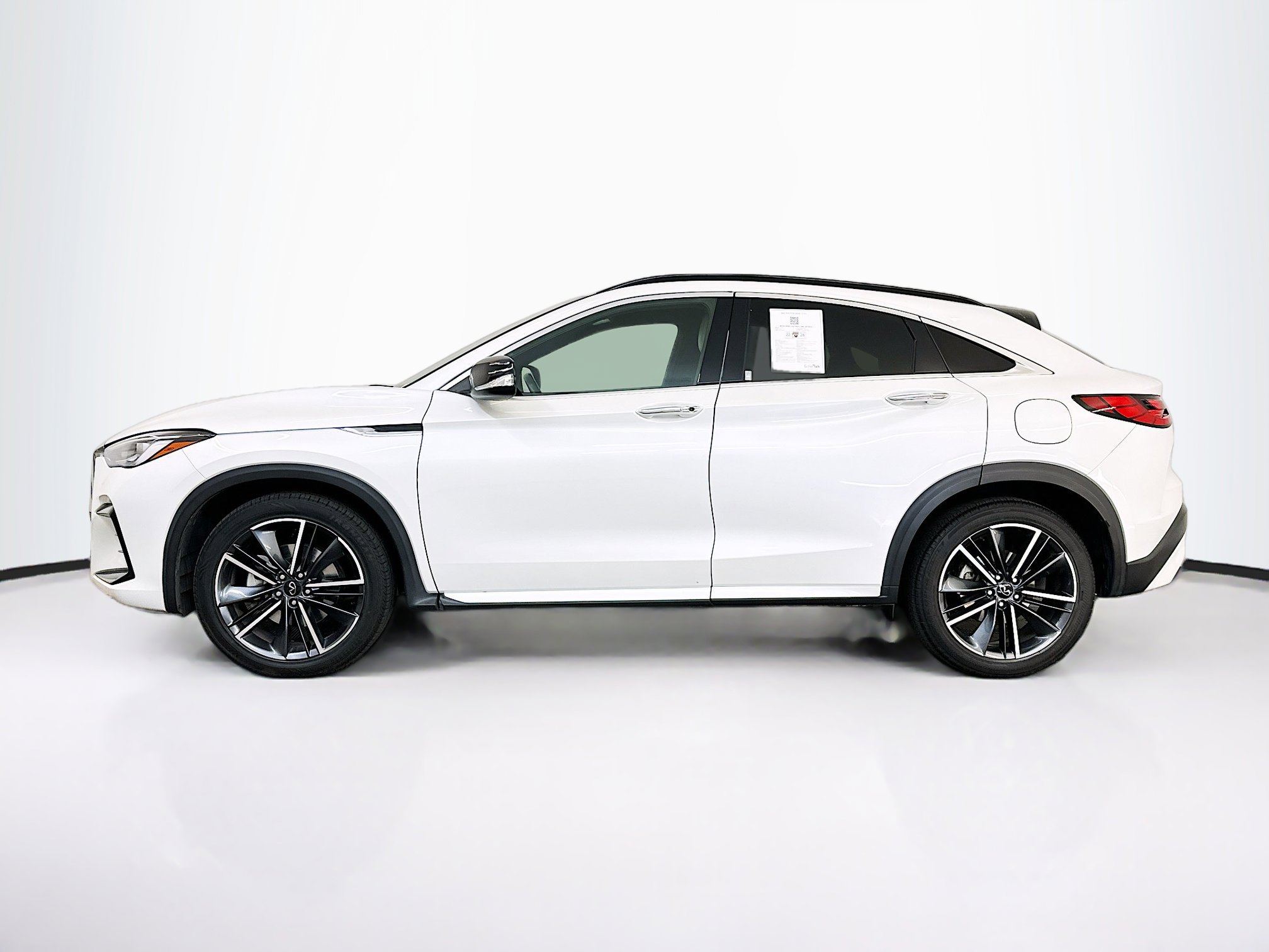 Used 2024 INFINITI QX55 Luxe image 4