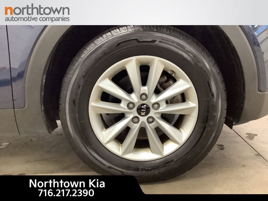 Used 2019 Kia Sorento FWD image 26