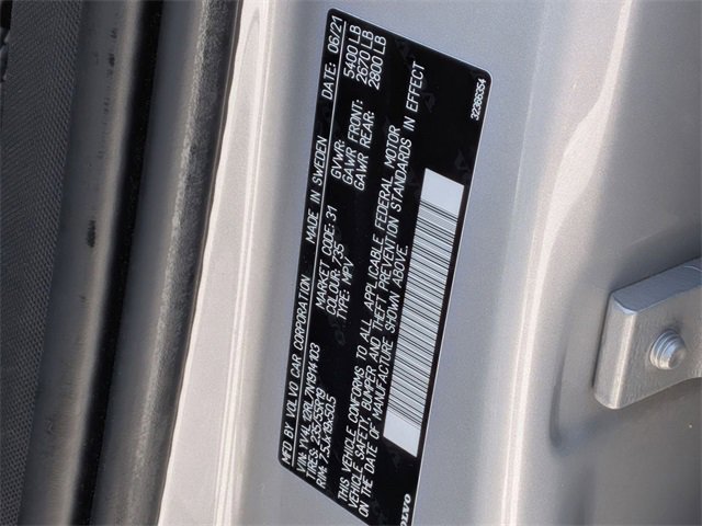 Used 2022 Volvo XC60 B5 Inscription image 34