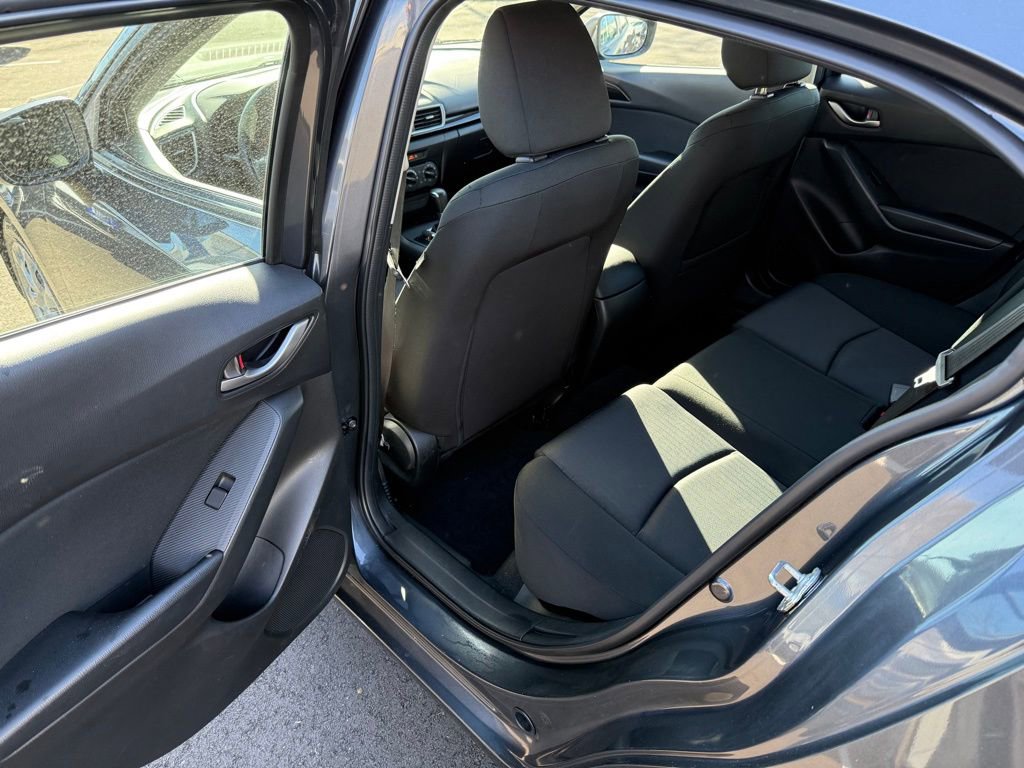 Used 2014 MAZDA MAZDA3 i Sport image 13