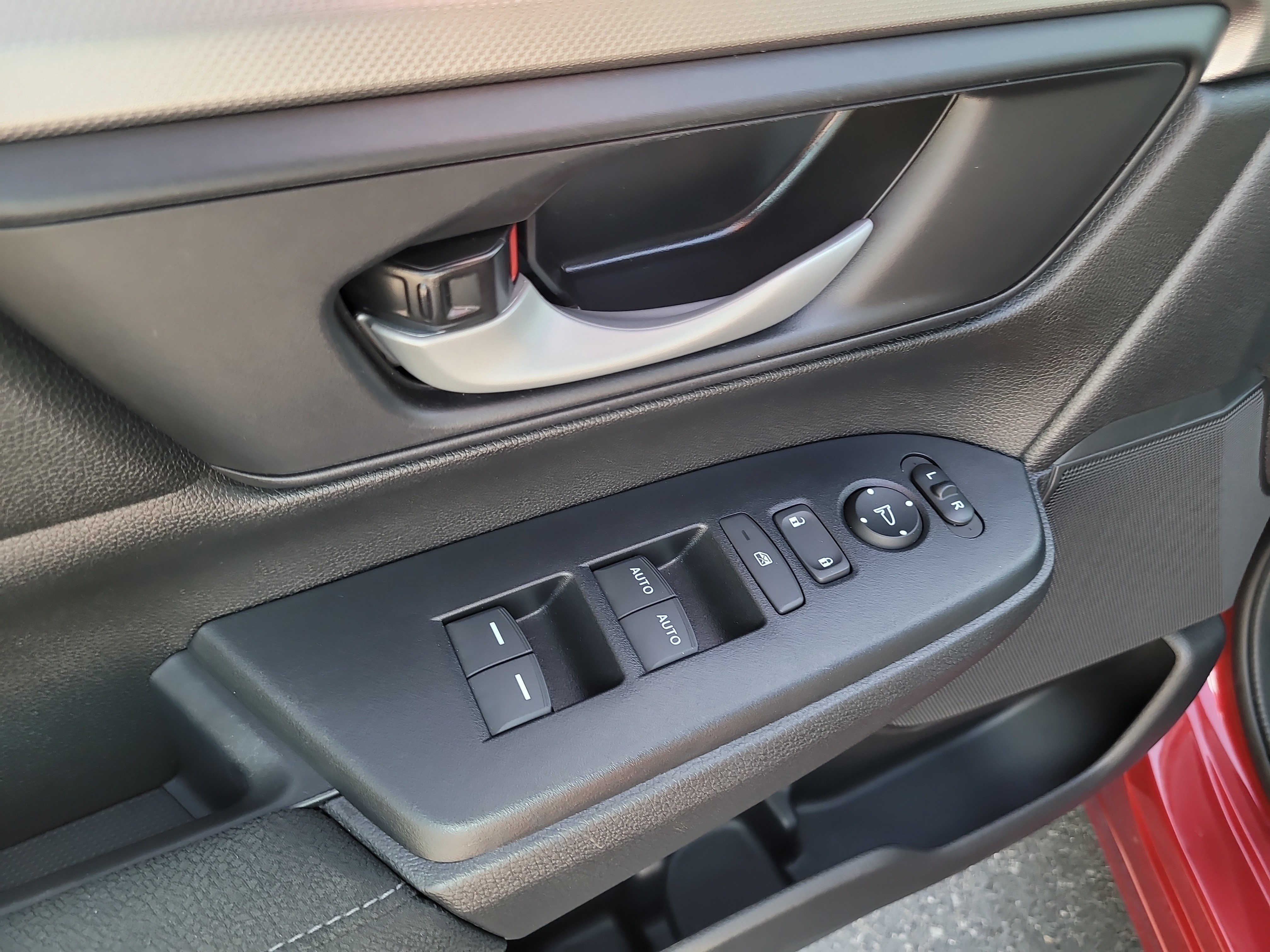 Used 2022 Honda CR-V Special Edition image 17