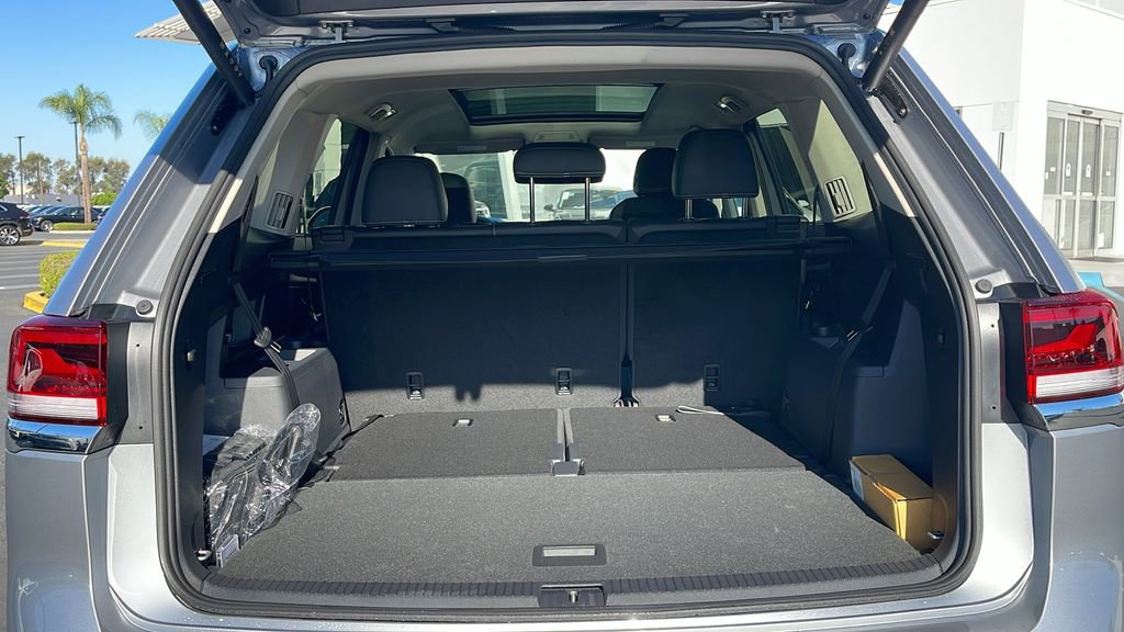 New 2026 Volkswagen Atlas SE FWD image 30