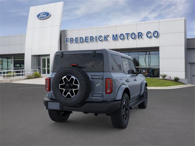 New 2025 Ford Bronco Outer Banks image 8