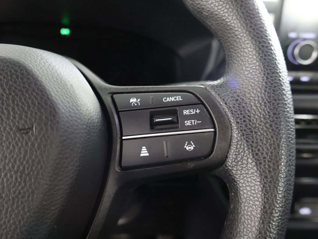 Used 2023 Honda HR-V LX image 40