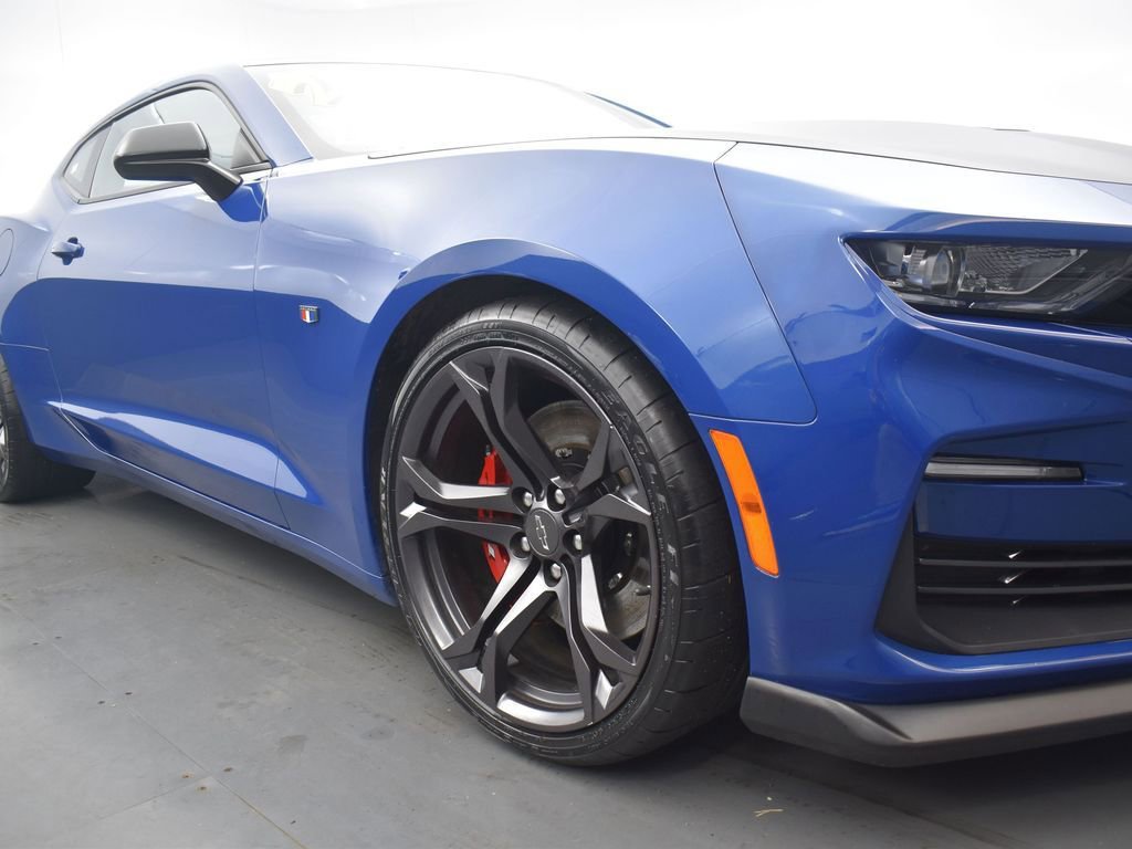 Used 2021 Chevrolet Camaro SS image 26