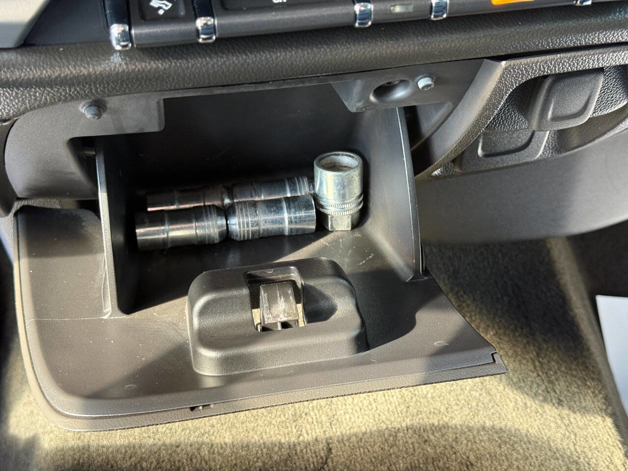 Used 2017 GMC Sierra 1500 SLE w/ SLE Value Package image 26