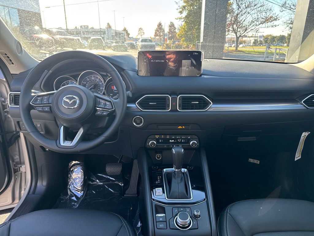 New 2025 MAZDA CX-5 AWD 2.5 S w/ Preferred Package image 18