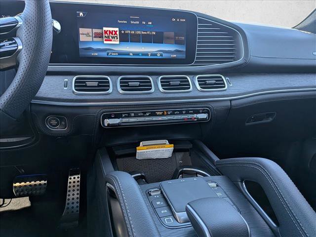 New 2026 Mercedes-Benz GLS 580 4MATIC image 13