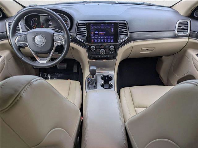 Used 2020 Jeep Grand Cherokee Limited AWD/4WD image 19