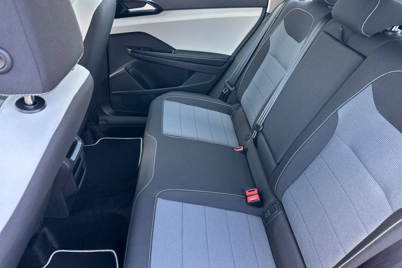 New 2026 Volkswagen Taos S FWD image 10