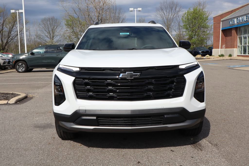 New 2026 Chevrolet Equinox LT w/ Convenience Package II AWD/4WD image 4