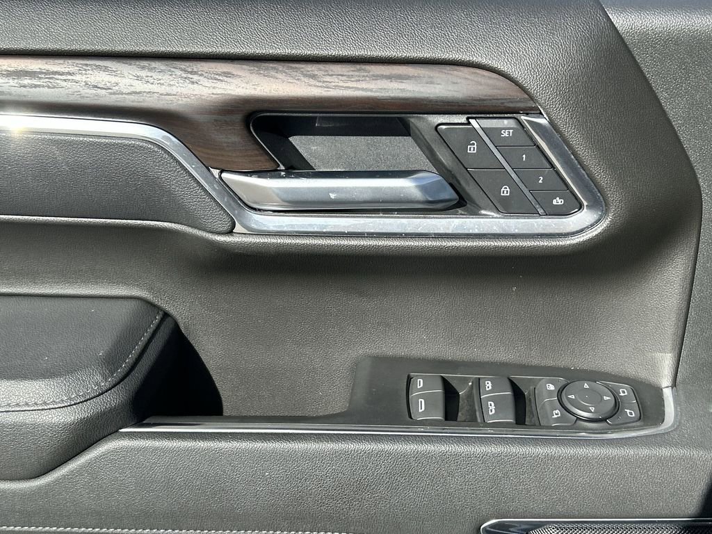 Used 2026 GMC Sierra 1500 SLT image 23