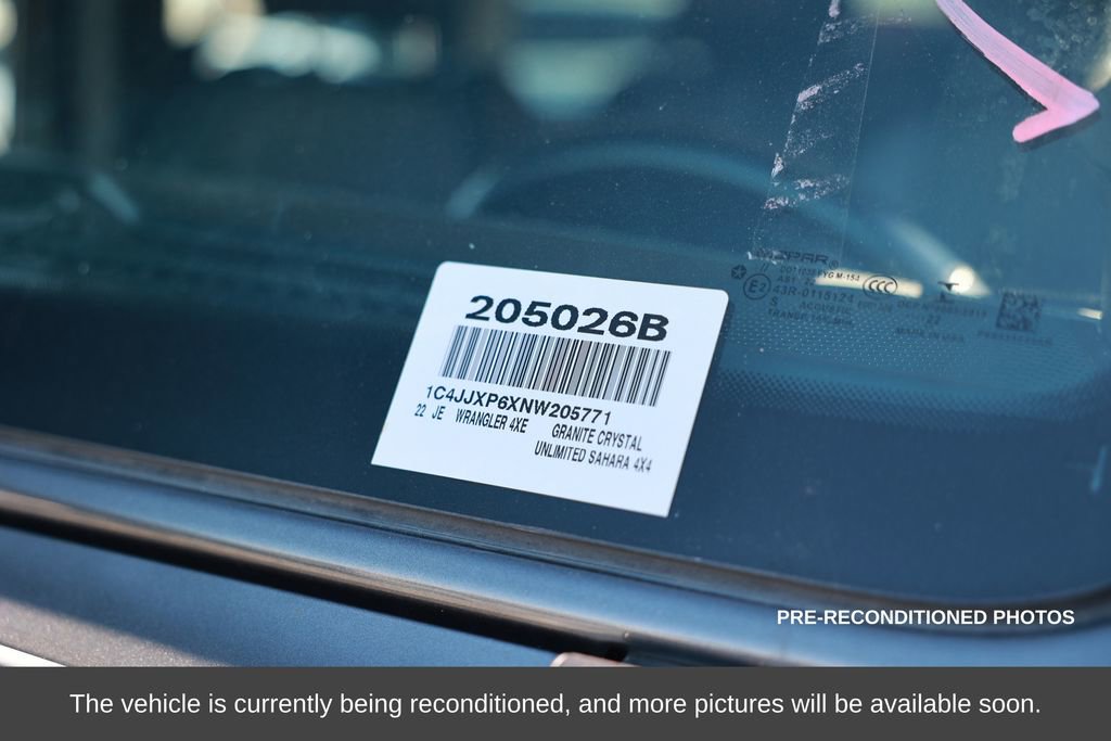 Used 2022 Jeep Wrangler Unlimited Sahara image 18
