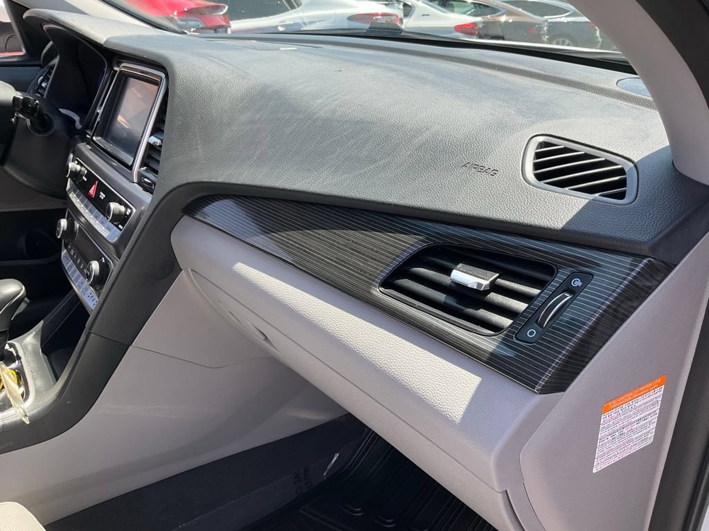Used 2019 Hyundai Sonata Limited FWD image 60