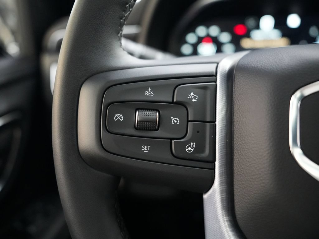 Used 2023 GMC Yukon SLT w/ SLT Premium Package AWD/4WD image 24