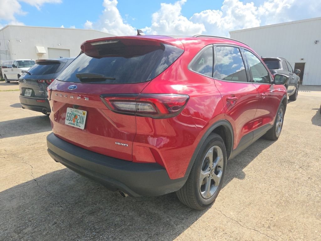 Used 2025 Ford Escape ST-Line AWD/4WD image 9