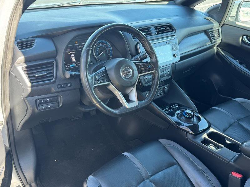 Used 2019 Nissan Leaf SL w/ SL Technology Package FWD image 11