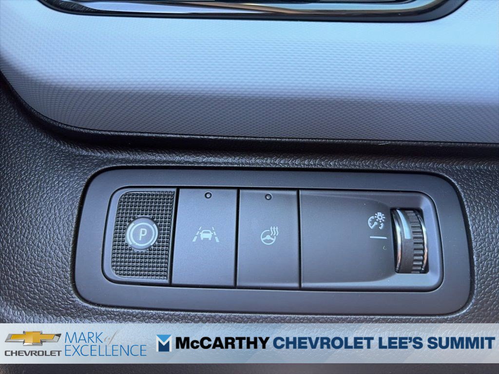 New 2027 Chevrolet Bolt LT w/ Comfort Package FWD image 21