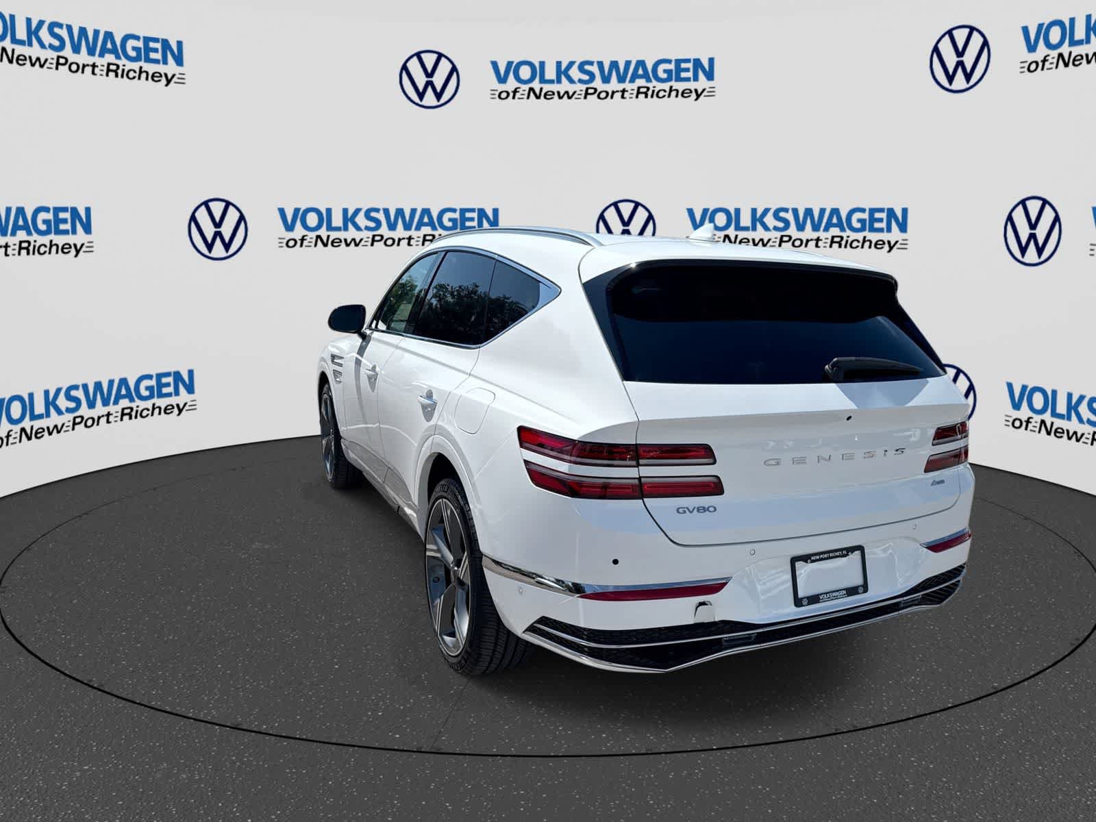 Used 2025 Genesis GV80 2.5T Prestige AWD/4WD image 12