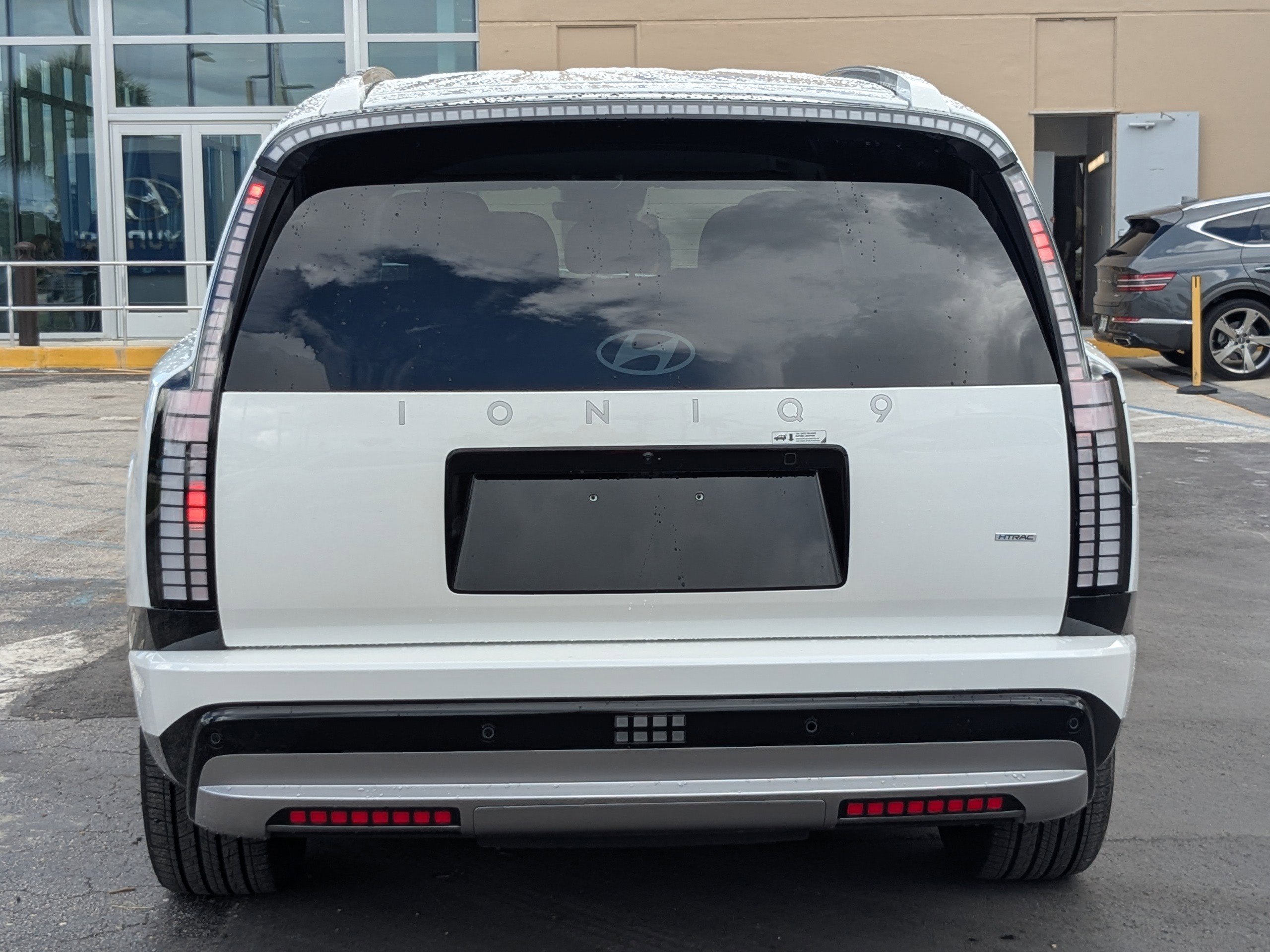New 2026 Hyundai Ioniq 9 SEL image 5