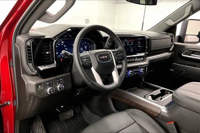 Used 2025 GMC Sierra 2500 SLT w/ SLT Convenience Package image 15