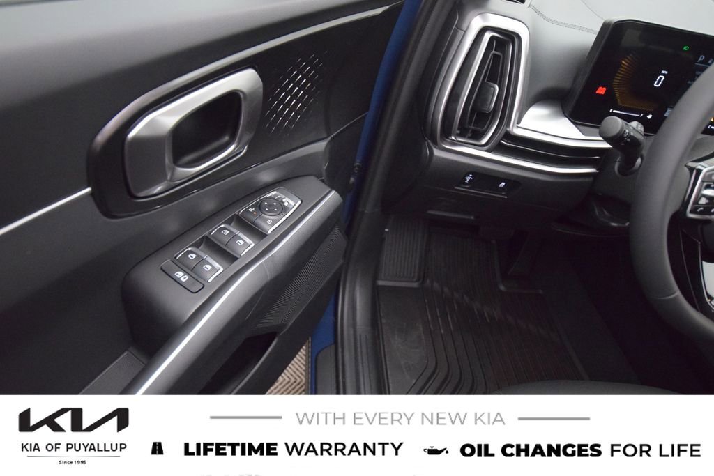 New 2025 Kia Sorento S image 27