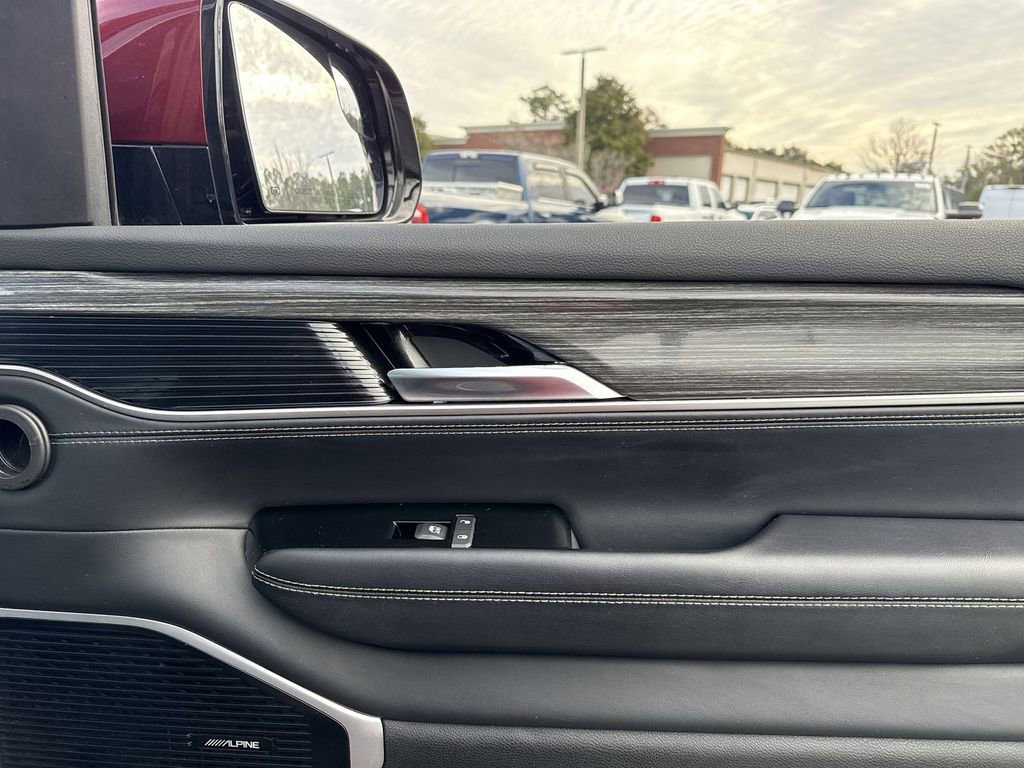 Used 2022 Jeep Wagoneer Series III image 25