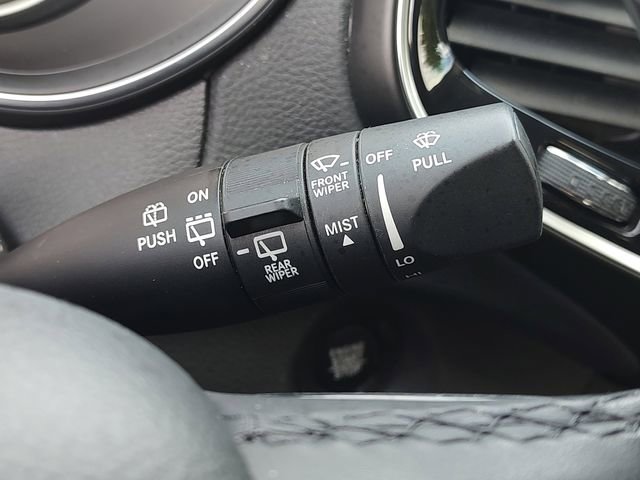 Certified 2021 Jeep Cherokee Limited w/ Elite Package AWD/4WD image 24