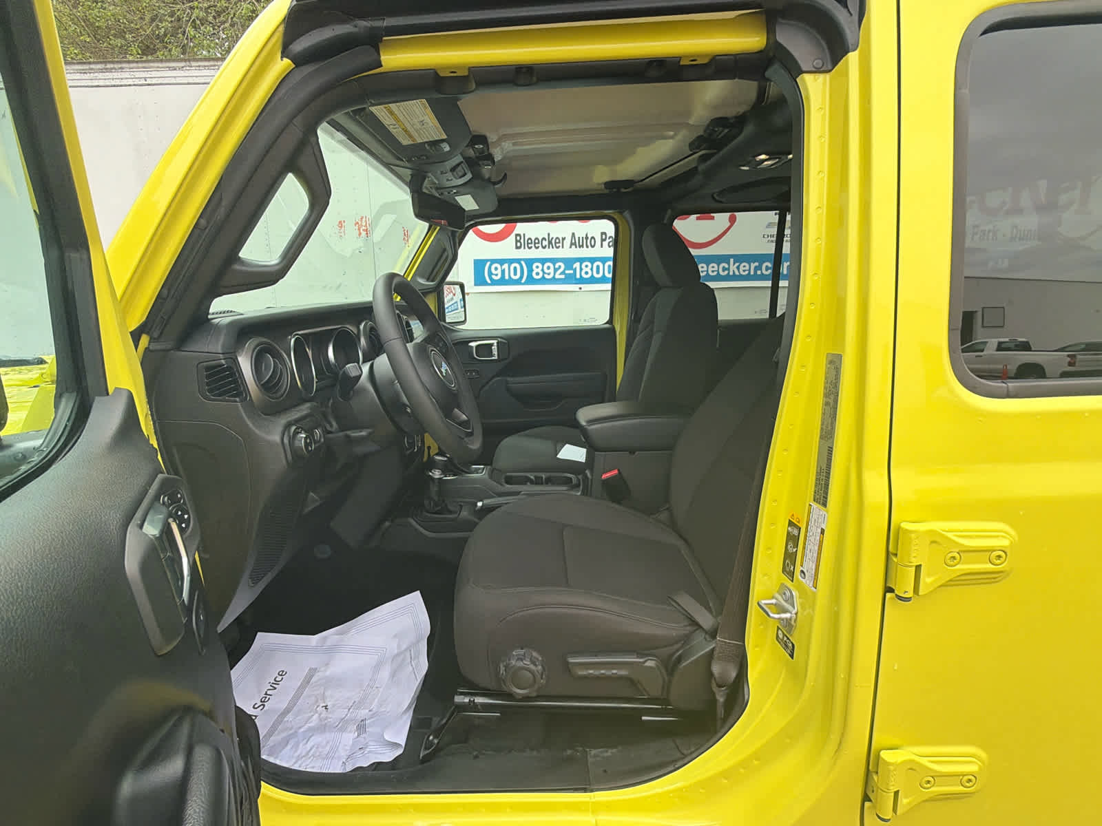 Used 2023 Jeep Gladiator Sport image 19