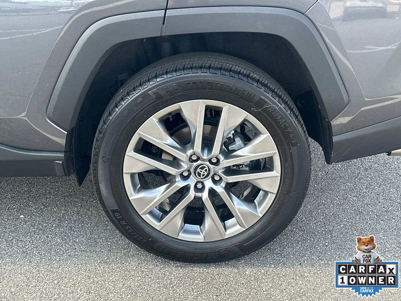 Used 2023 Toyota RAV4 XLE Premium image 20