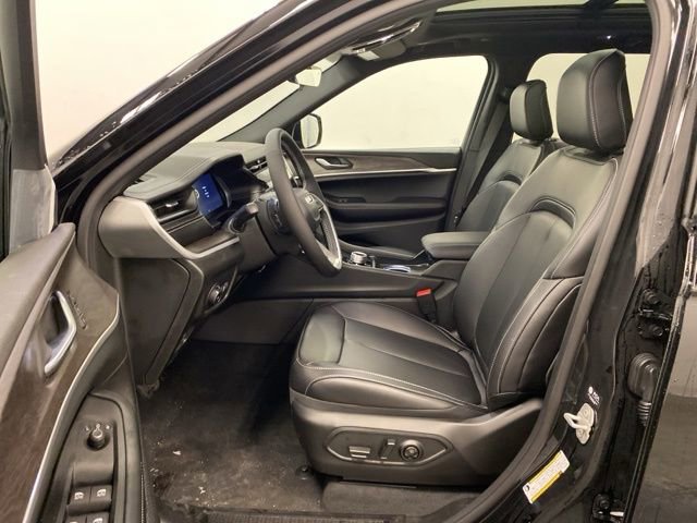 New 2026 Jeep Grand Cherokee Limited image 9