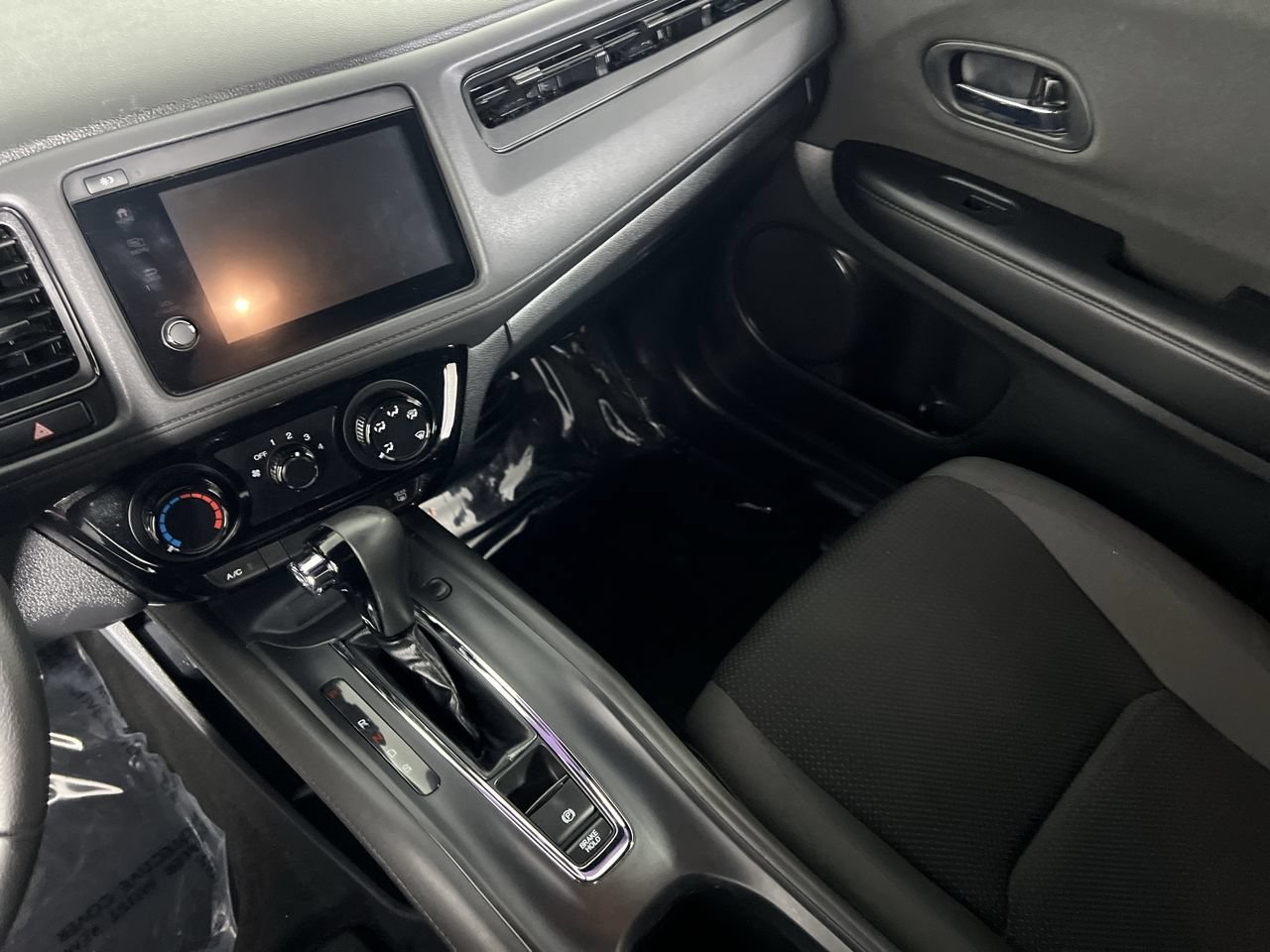 Used 2022 Honda HR-V Sport image 17