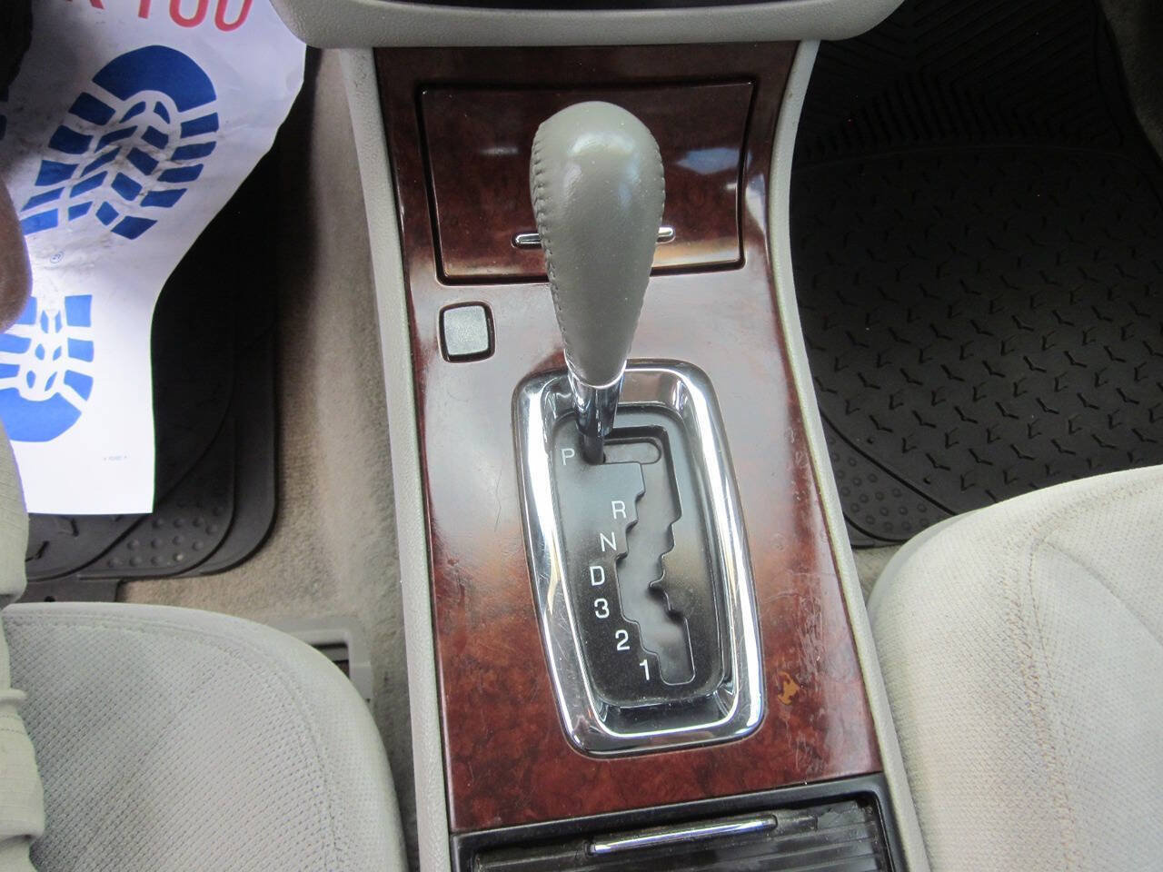 Used 2006 Buick Lucerne CX FWD image 22