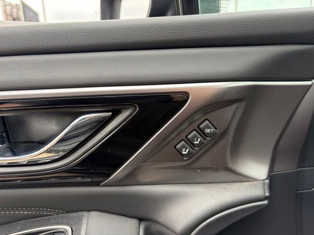 Certified 2025 Subaru Legacy Limited AWD/4WD image 11