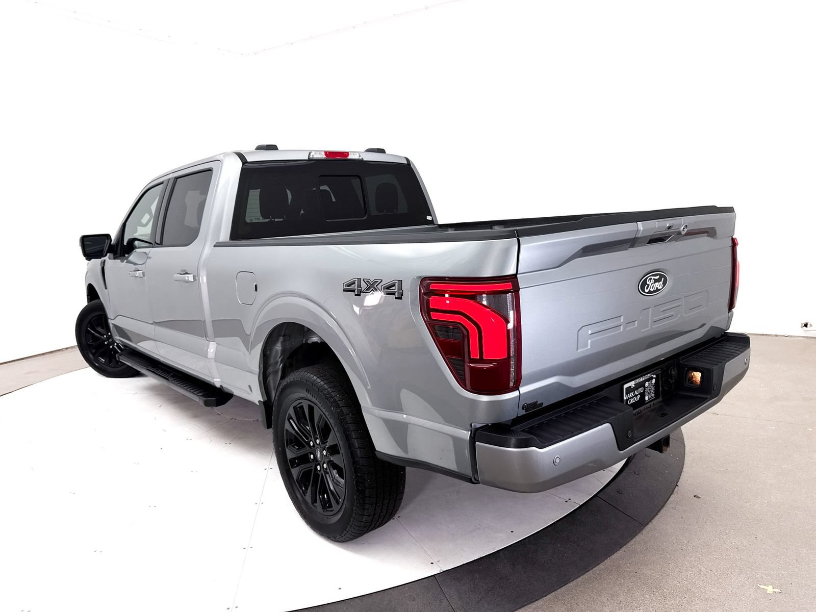 Used 2025 Ford F150 Lariat AWD/4WD image 2