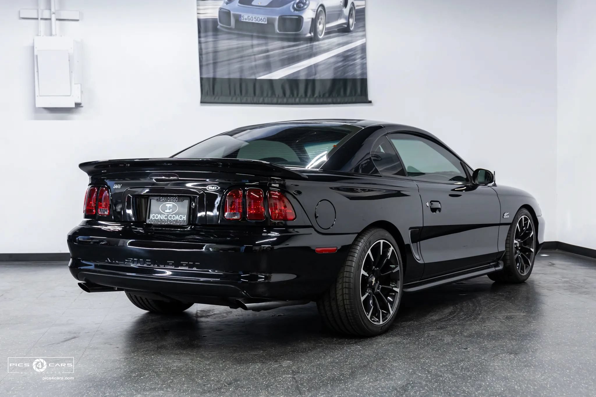 Used 1994 Ford Mustang GT RWD image 34