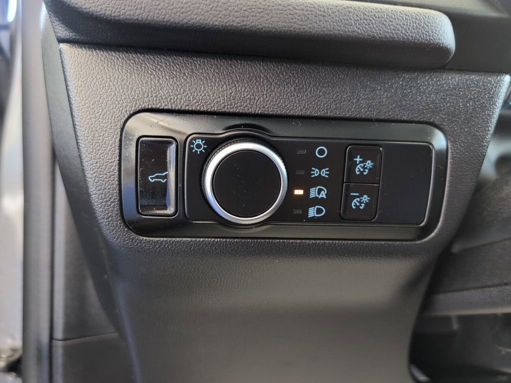 Used 2023 Ford Escape Active w/ Tech Pack #1 AWD/4WD image 16