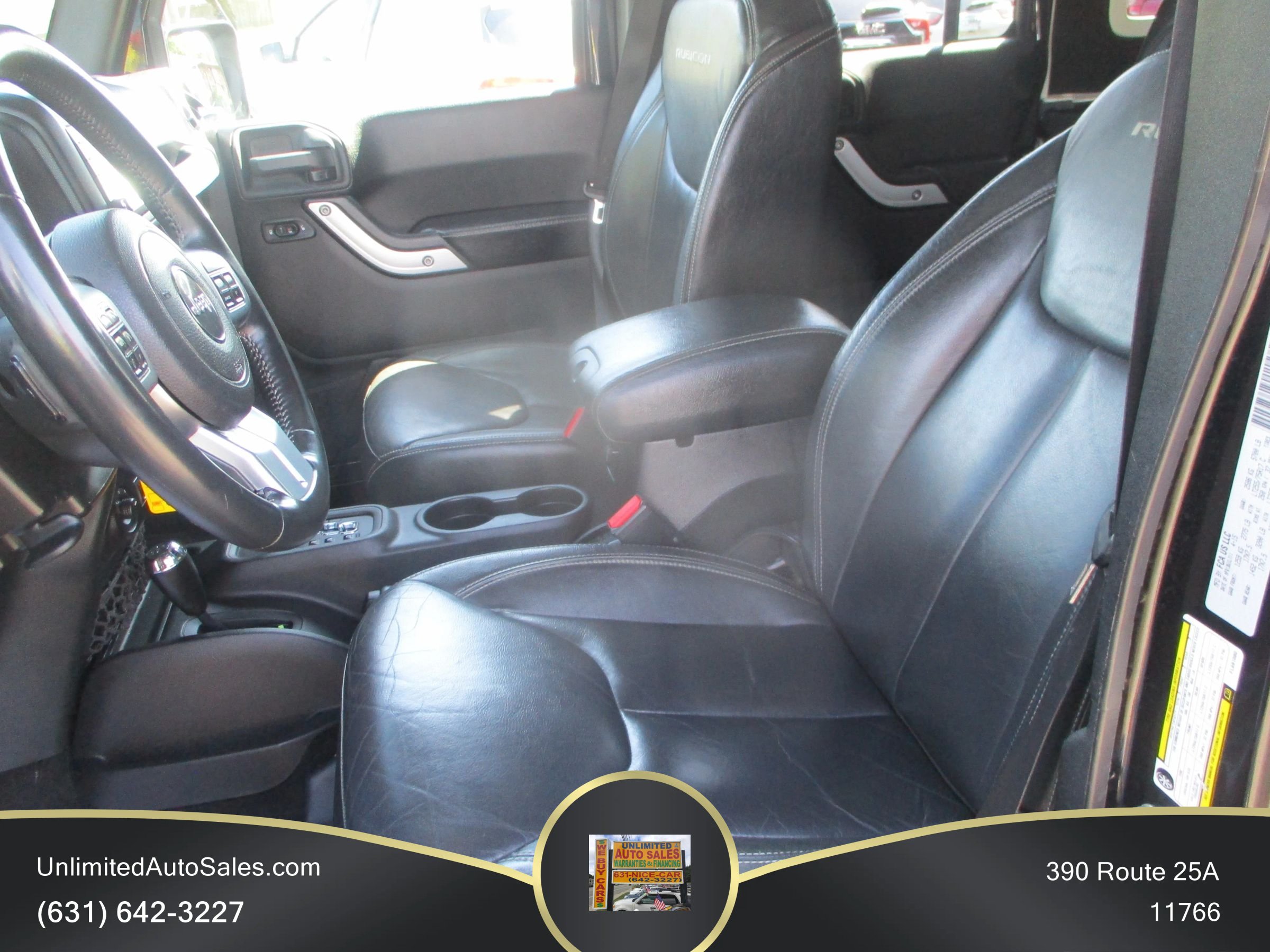 Used 2015 Jeep Wrangler Unlimited Rubicon AWD/4WD image 5