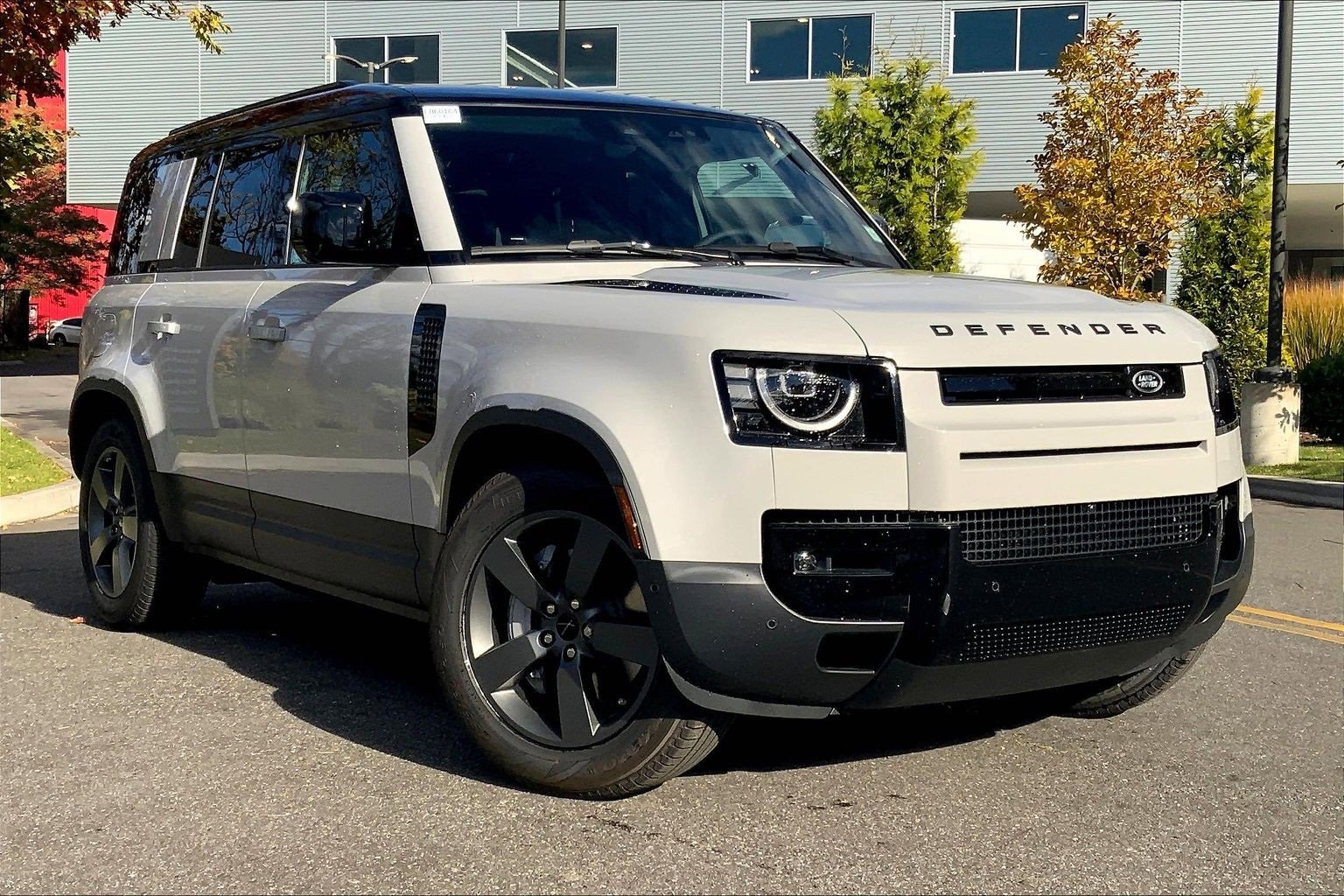 New 2026 Land Rover Defender 110 S image 2