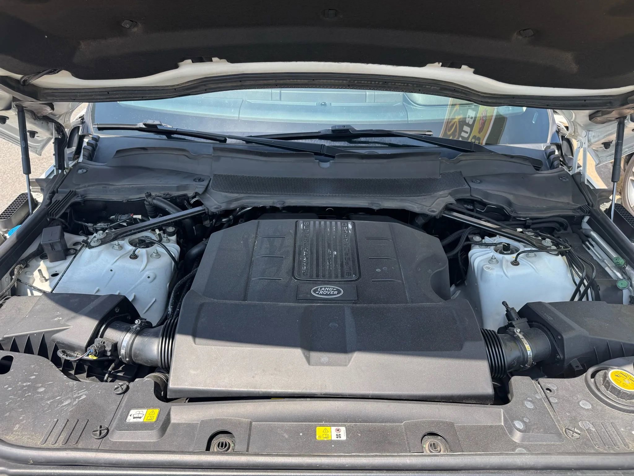 Used 2019 Land Rover Range Rover HSE image 33