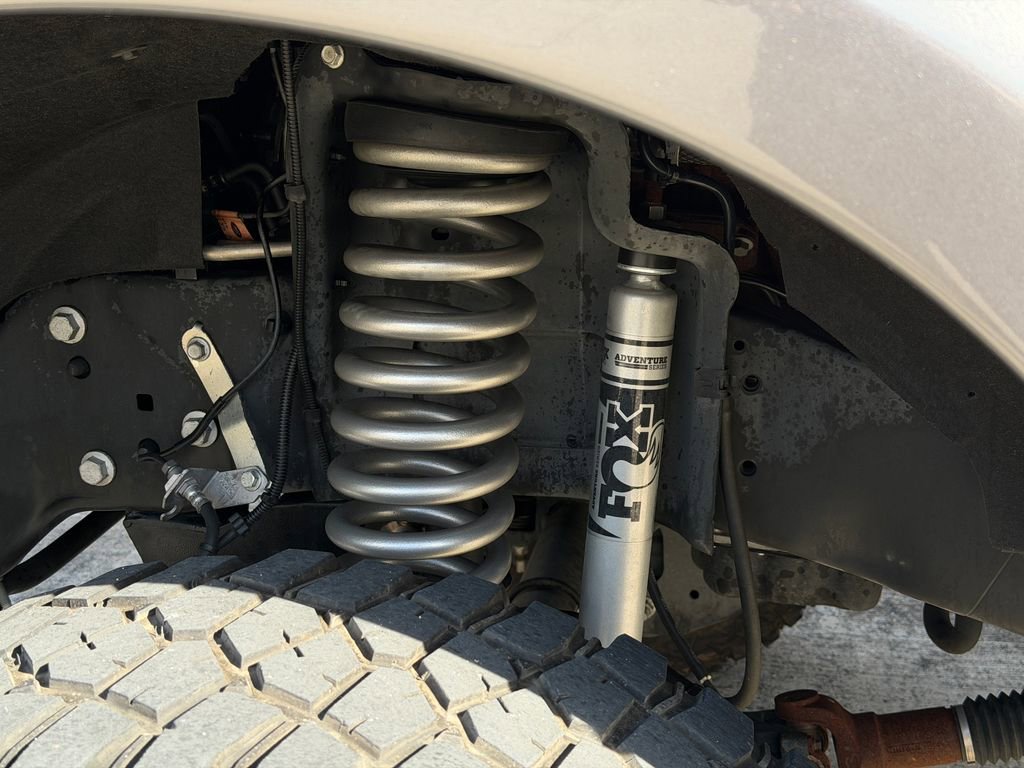 Used 2022 Ford F250 Lariat w/ Black Appearance Package image 13