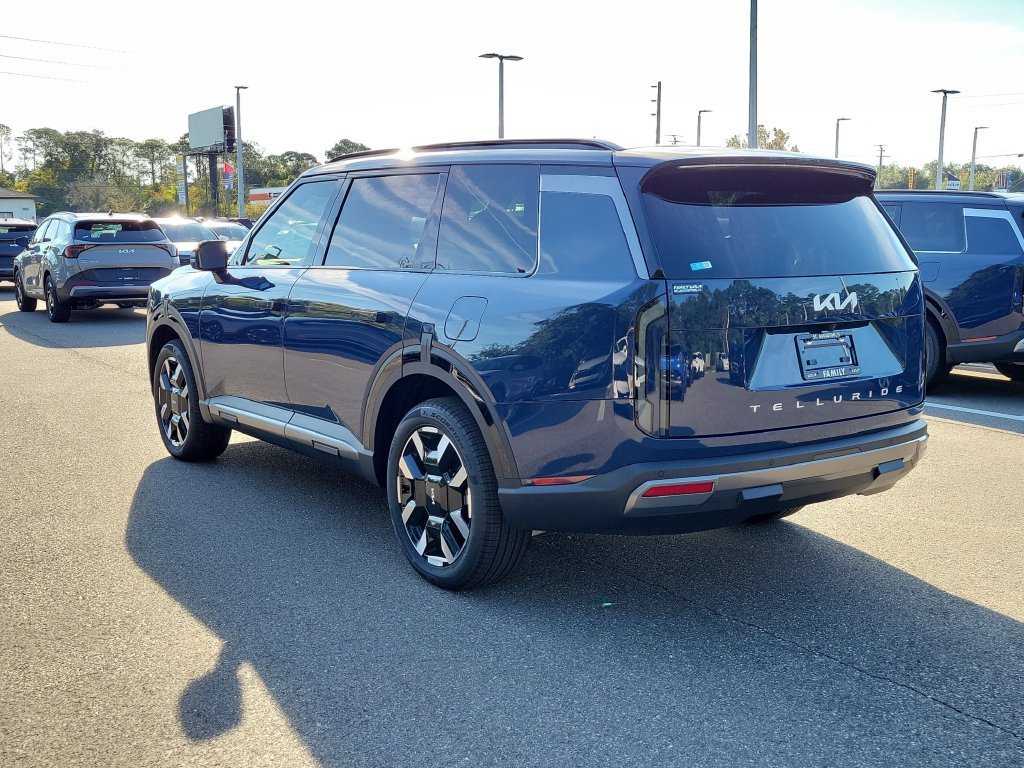 New 2027 Kia Telluride S FWD image 4